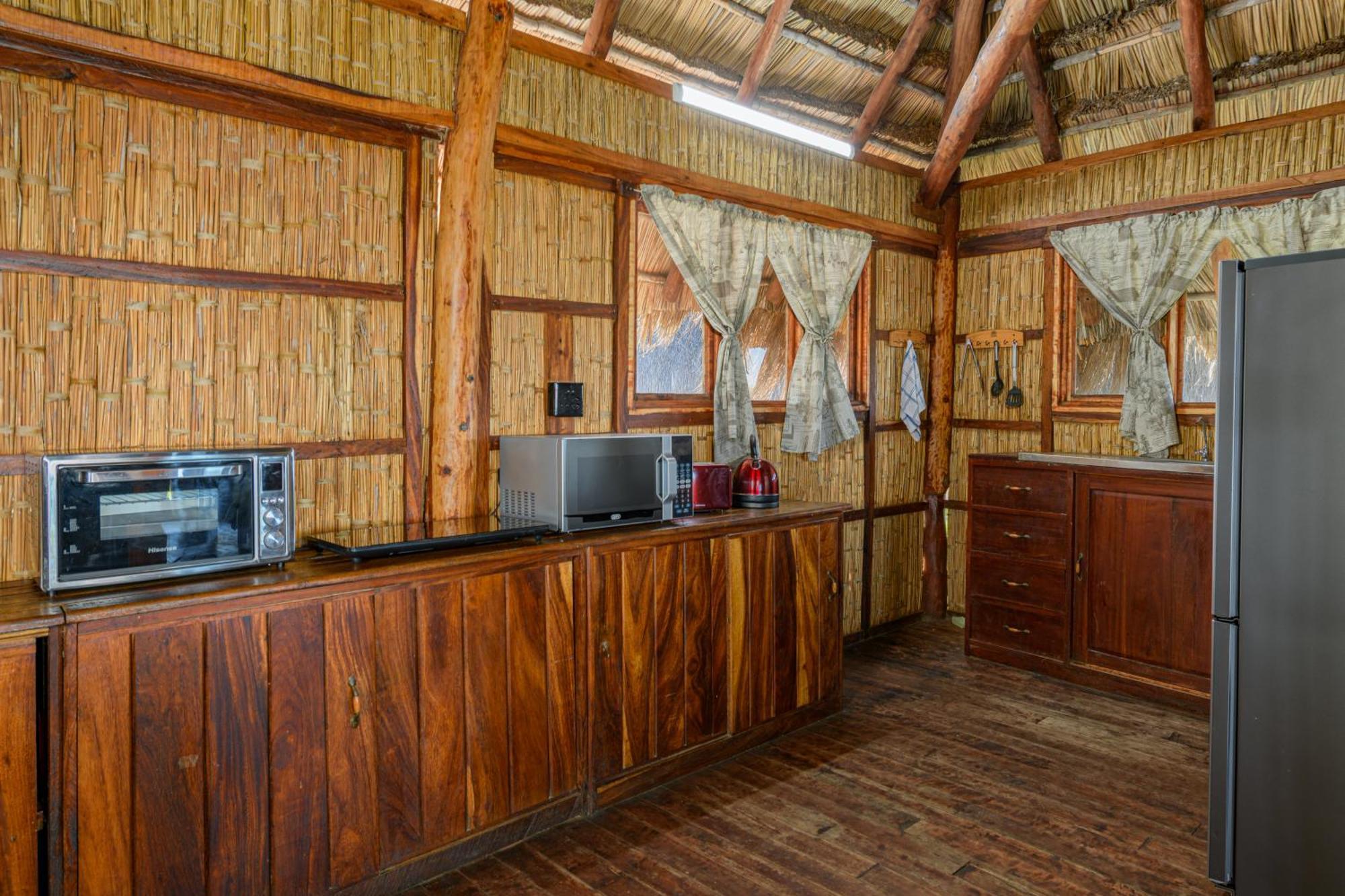 Ocean Pearl Beach Lodge 빌란쿨로스 외부 사진